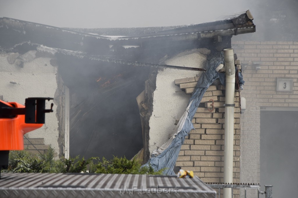 Feuer 2 Y Explo Koeln Hoehenhaus Scheuerhofstr P0383.JPG - Miklos Laubert